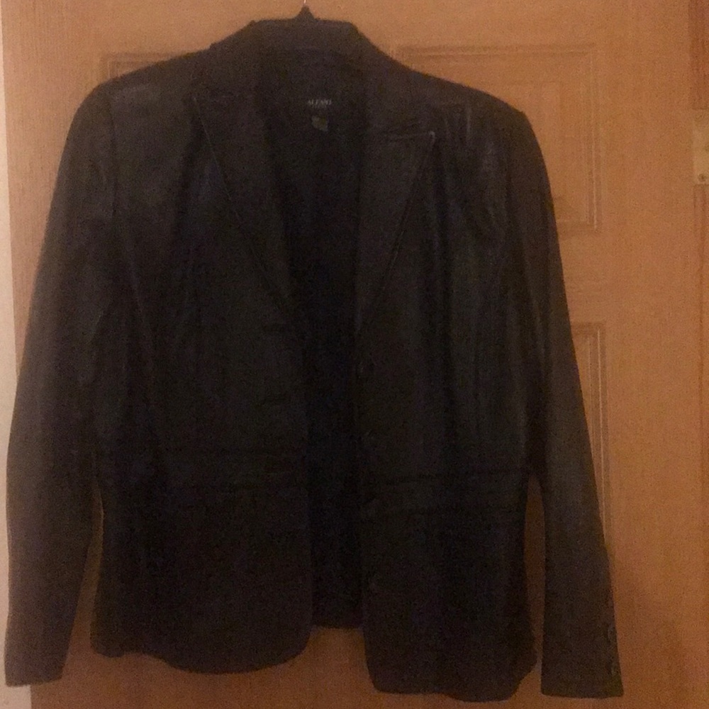 Alfani Ieather blazer size L petite